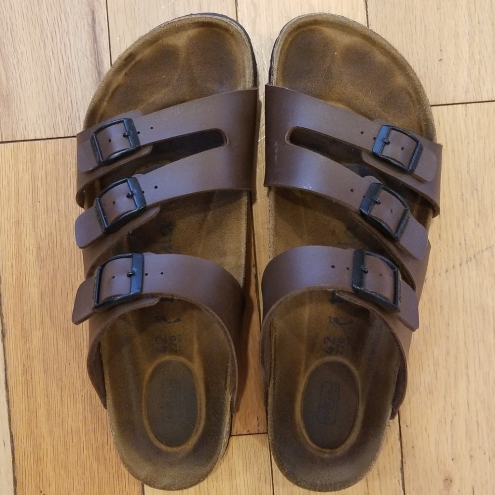 Betula Licensed by Birkenstock